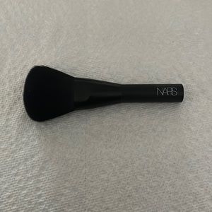 NARS blush brush